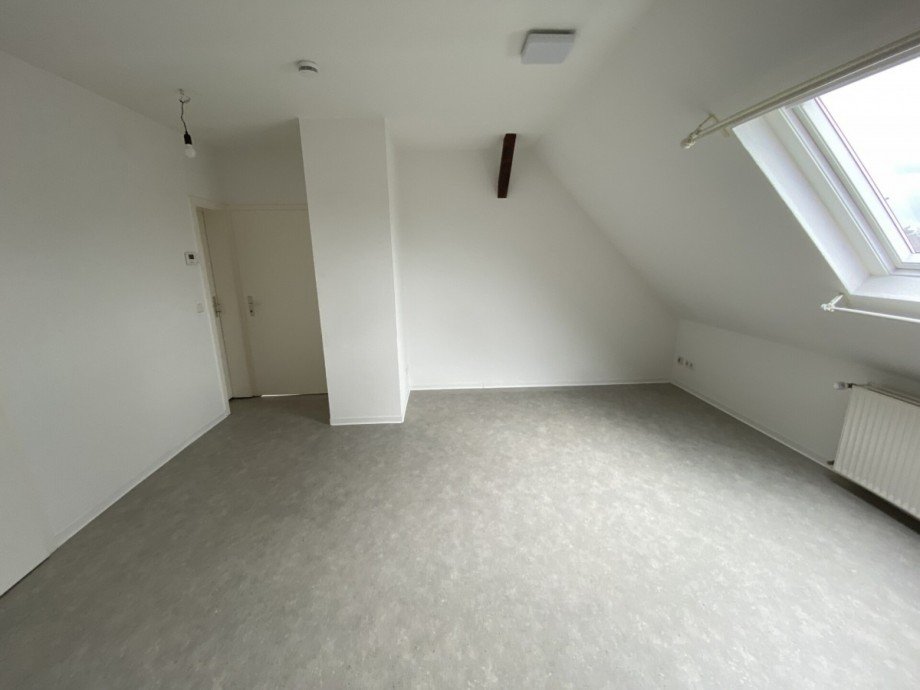 8904-3 Dachgeschosswohnung G�tersloh