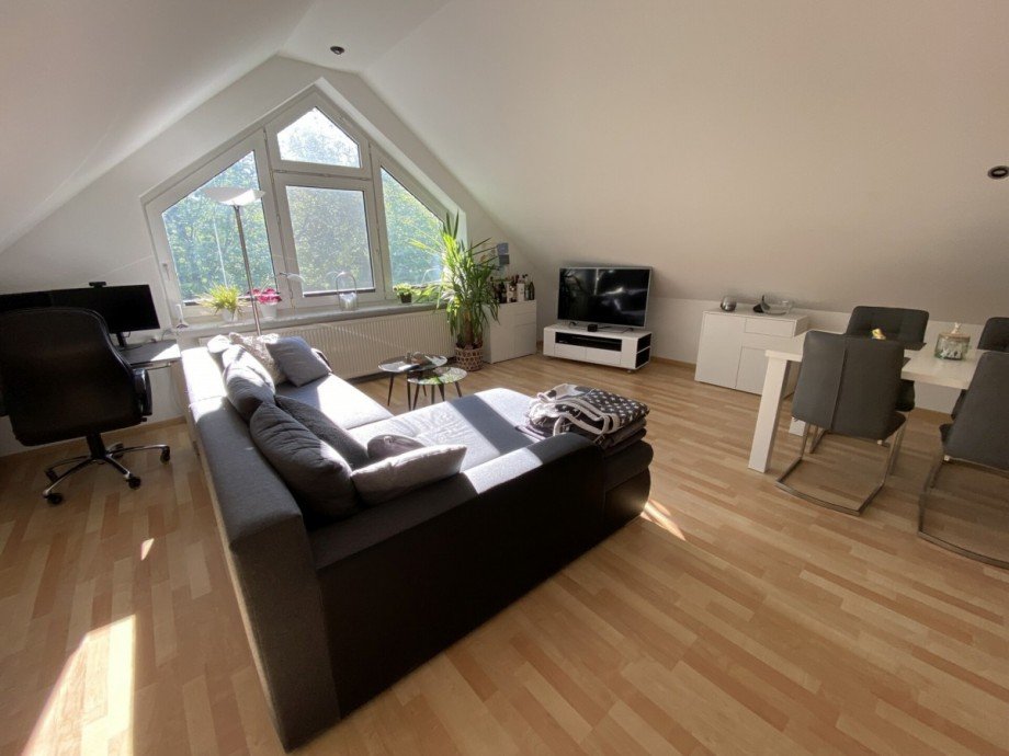 8866-2 Dachgeschosswohnung G�tersloh / Kattenstroth