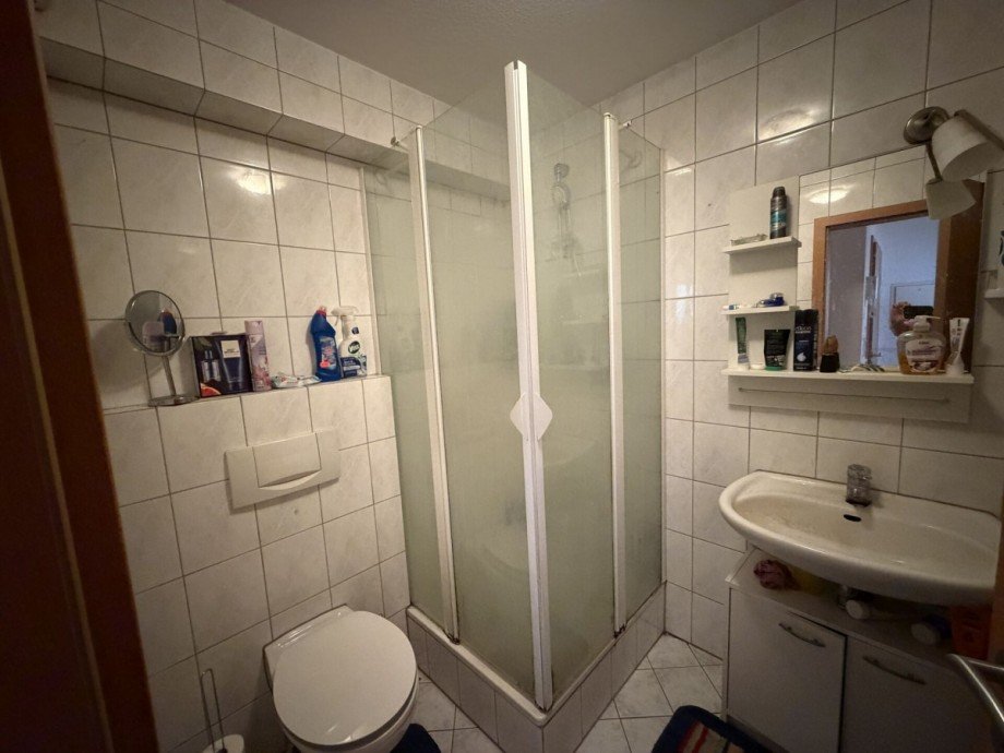Duschbad Dachgeschosswohnung G�tersloh