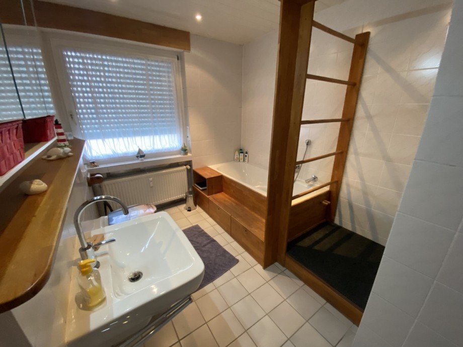 Bad Erdgeschosswohnung G�tersloh