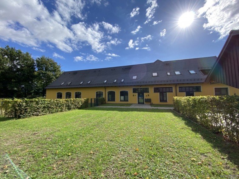 Au�enansicht Rietberg Etagenwohnung Traumhafter Ausblick! 2 ZKB Wohnung mit Balkon auf Gut Rietberg