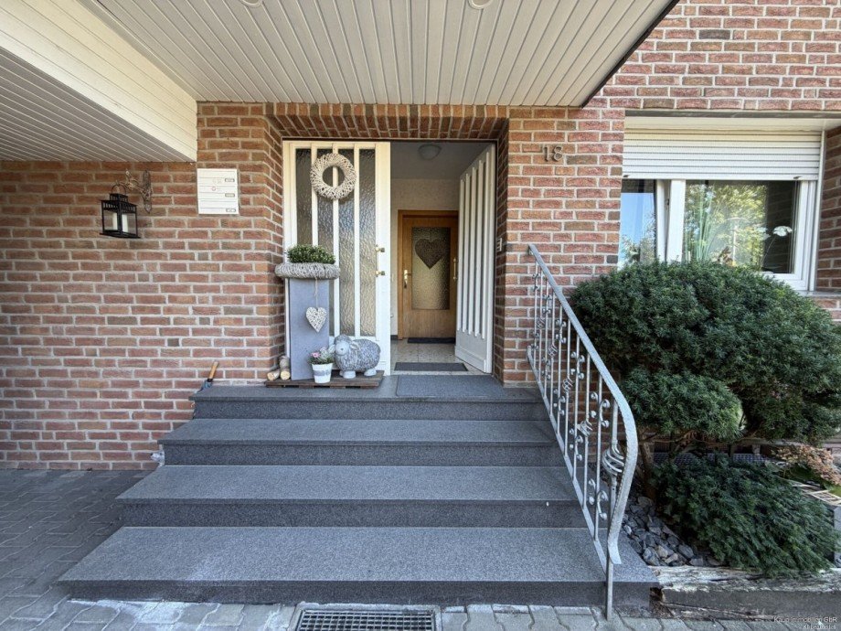 8859-2 Mehrfamilienhaus G�tersloh