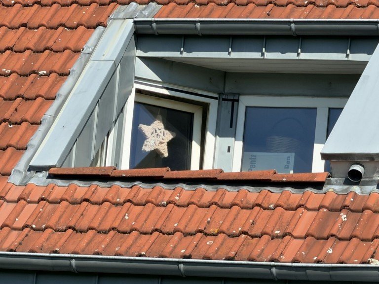 Balkon G�tersloh - GT-S�d, Spexard, Kattenstroth Dachgeschosswohnung Balkon mit Blick in die freie Landschaft - Gem�tliche 2-ZKB-Dachgeschosswohnung in G�tersloh-Spexard