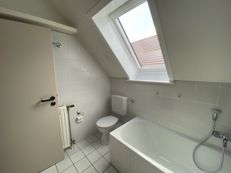 Stadtwohnung mit kurzen Wegen! 2 ZKB-Wohnung mit Balkon - Foto 4