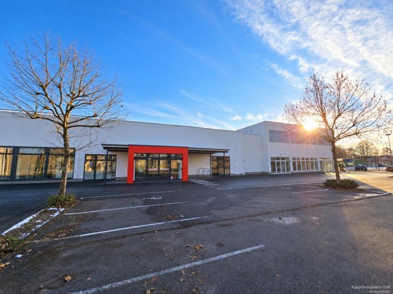 8806-01 G�tersloh - GT-S�d, Spexard, Kattenstroth Einzelhandel Ideale Ausstellungsfl�che in TOP Lage: Exklusive Fachmarktlage direkt an der B61 in G�tersloh