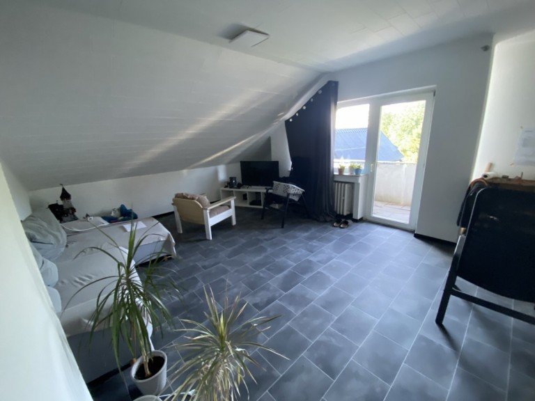 Wohnzimmer G�tersloh Dachgeschosswohnung 3 ZKB-Dachgeschosswohnung mit Balkon im n�rdlichen Stadtbereich von G�tersloh