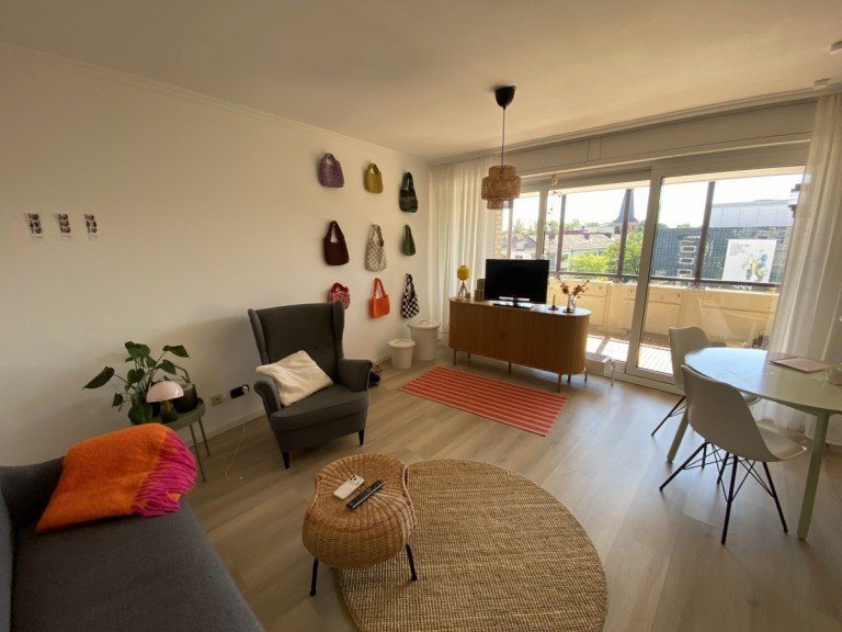 Wohn-Schlafzimmer G�tersloh Wohnung Kleines Appartement mit Loggia im Herzen von G�tersloh