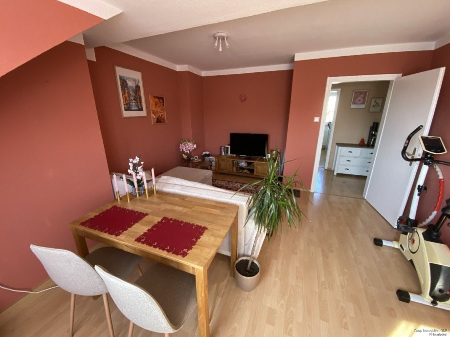Wohnzimmer Etagenwohnung G�tersloh