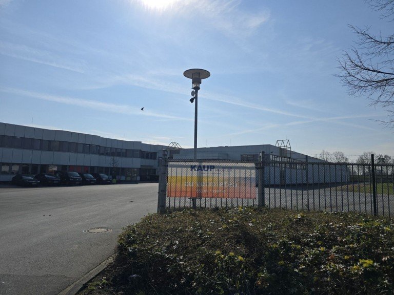  Rheda-Wiedenbr�ck Lager Ideale Voraussetzung f�r Ihr Unternehmen! Hochwertige Gewerbehalle in Wiedenbr�ck-Lintel