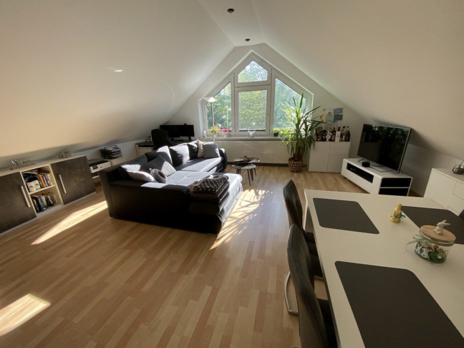 8866-1 Dachgeschosswohnung G�tersloh / Kattenstroth