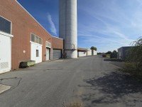 Bild (ce985f2380d2aad6509322df8f14e47f): Gewerbeareal mit Entwicklungspotenzial! Gewerbehalle mit B�ro in Rietberg-Mastholte