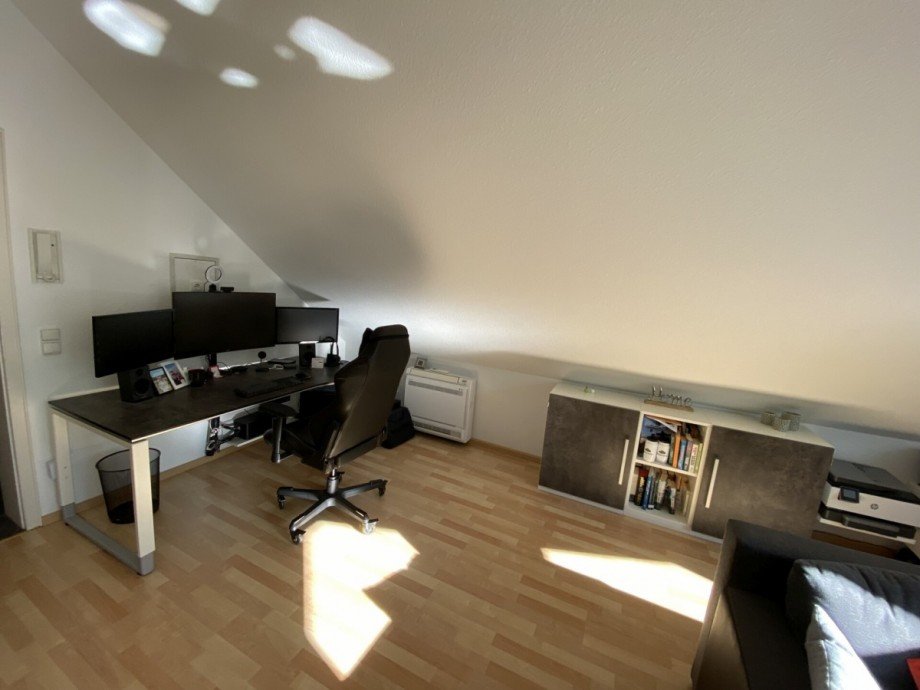 8866-4 Dachgeschosswohnung G�tersloh / Kattenstroth