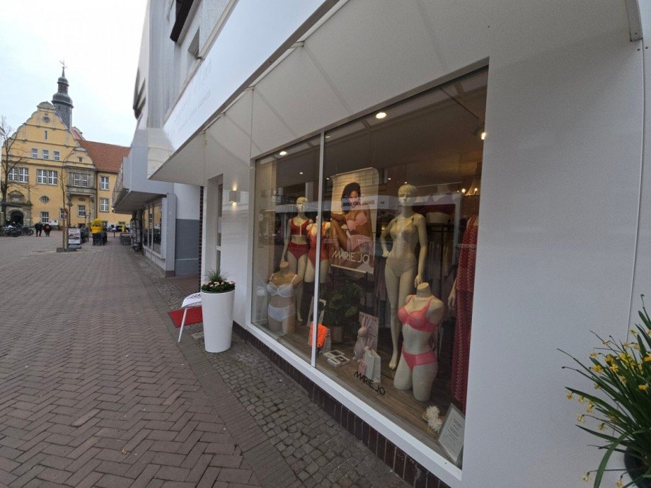 8828-15 Ladenlokal G�tersloh